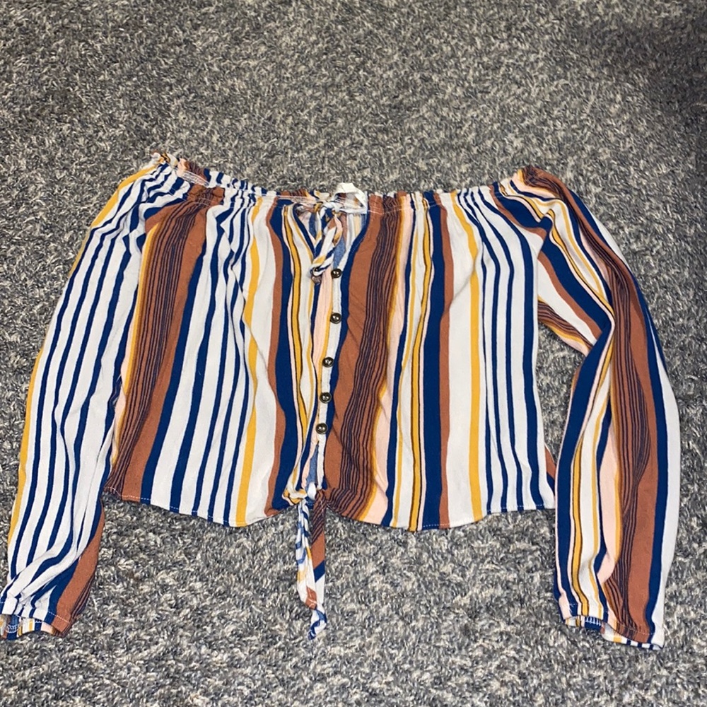 Long sleeve off the shoulder crop top blouse